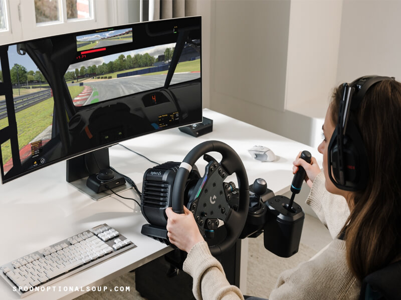 พวงมาลัย Logitech G RS50